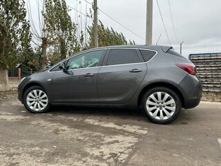2012 Opel Astra J, серый, 1500000 рублей, вид 5