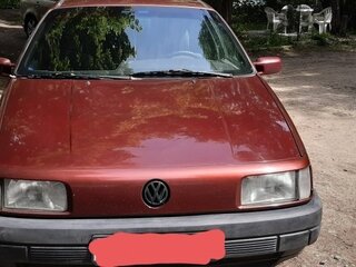 1991 Volkswagen Passat B3, красный, 200000 рублей, вид 5