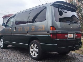1997 Toyota Granvia I, серый, 1120000 рублей, вид 2