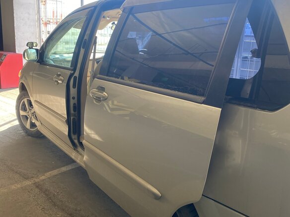 2002 Mazda MPV II (LW), серый, 699000 рублей