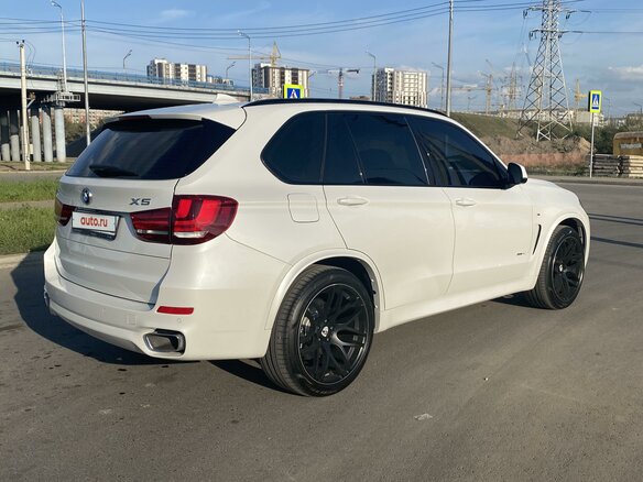 2016 BMW X5 40d III (F15), белый - вид 2