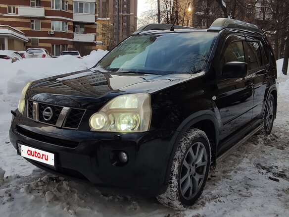 2010 Nissan X-Trail II, чёрный, 1100000 рублей