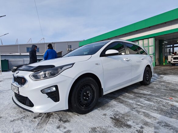 2019 Kia Ceed III, белый, 1350000 рублей - вид 5