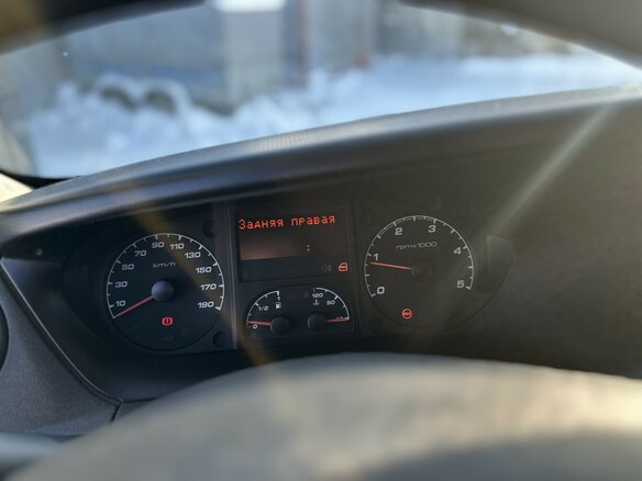 2012 Iveco Daily, белый, 2100000 рублей - вид 14