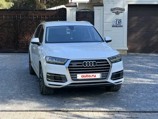 2019 Audi Q7 II (4M), белый, 5590000 рублей, вид 1