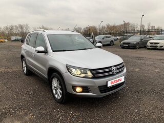 2011 Volkswagen Tiguan I Рестайлинг, серебристый, 1710000 рублей, вид 1