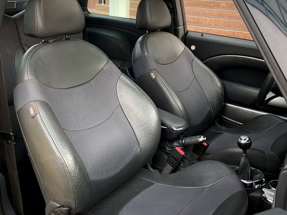 2004 Mini Hatch Cooper S I (R50), жёлтый - вид 35