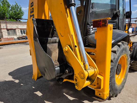 2010 JCB 3CX, жёлтый, 3250000 рублей - вид 17
