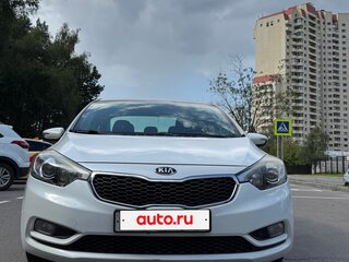 2013 Kia Forte II, белый, 865000 рублей, вид 3