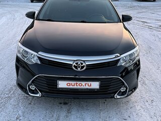 2015 Toyota Camry VII (XV50) Рестайлинг, чёрный, 2500000 рублей, вид 2