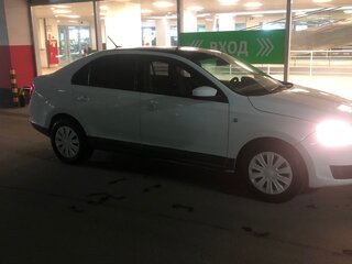 2017 Skoda Rapid I, белый, 710000 рублей, вид 3