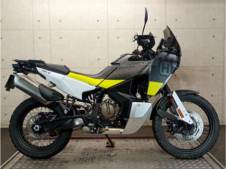 2023 Husqvarna Norden 901, серебристый, 1400000 рублей, вид 1