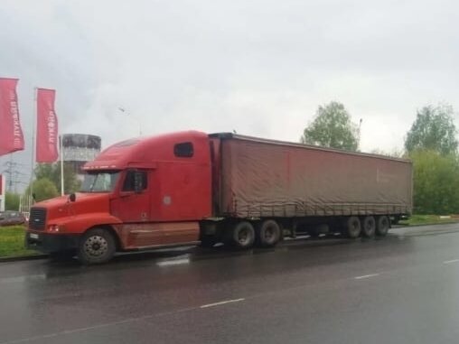 2006 Freightliner Century Class, красный, 990000 рублей - вид 20