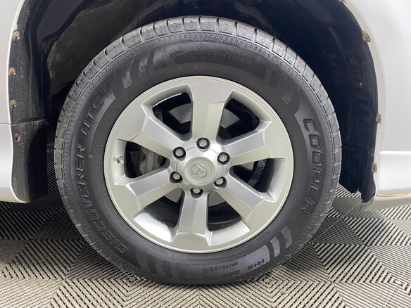 2014 Lexus GX 460 II Рестайлинг, белый, 4000000 рублей - вид 11