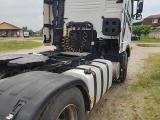 2007 Volvo FH, белый, 3000000 рублей, вид 5