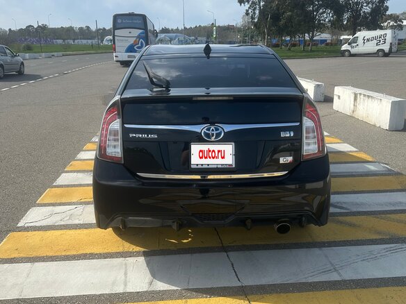 2013 Toyota Prius III Рестайлинг (XW30), чёрный, 1610000 рублей - вид 3