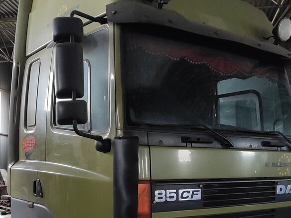1999 DAF CF-series, зелёный, 2000000 рублей - вид 3