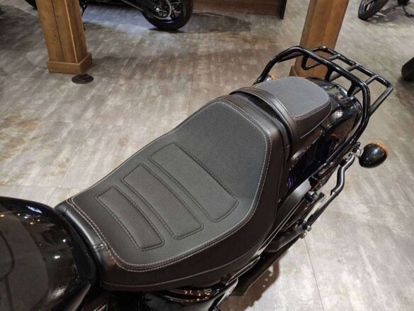 2019 Harley-Davidson Fat Bob, чёрный, 2350000 рублей - вид 7