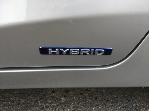 2011 Lexus CT 200h I, серебристый, 2900000 рублей - вид 8