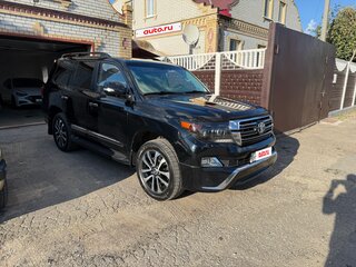 2012 Toyota Land Cruiser 200 Series Рестайлинг 1, чёрный, 4600000 рублей, вид 2