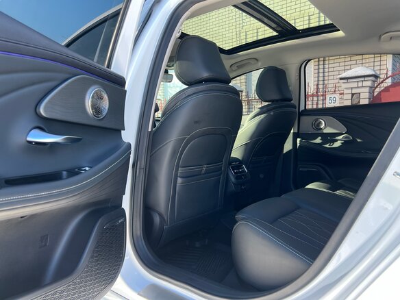 2024 Chery Arrizo 8, белый, 2099000 рублей - вид 3