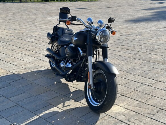 2014 Harley-Davidson Fat Boy, чёрный, 1350000 рублей - вид 25