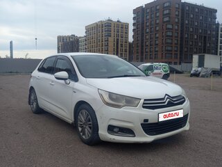 2011 Citroen C4 II, белый, 340000 рублей, вид 2