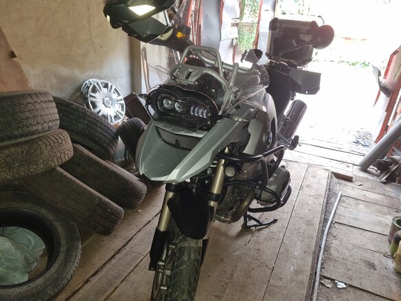 2012 BMW R 1200 GS, серебристый - вид 4