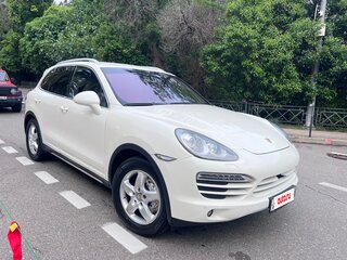 2010 Porsche Cayenne S II (958), белый, 1890000 рублей, вид 2