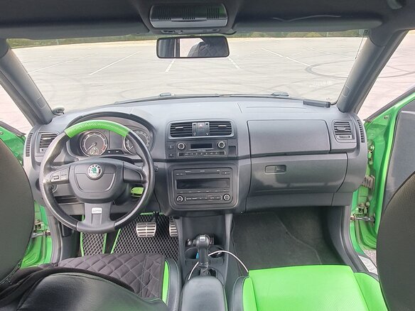 2010 Skoda Fabia RS II, зелёный, 695000 рублей - вид 12