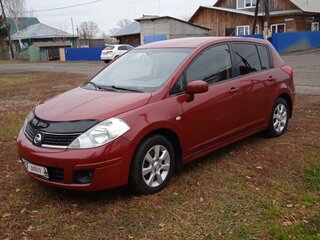 2008 Nissan Tiida I, красный, 600000 рублей, вид 1