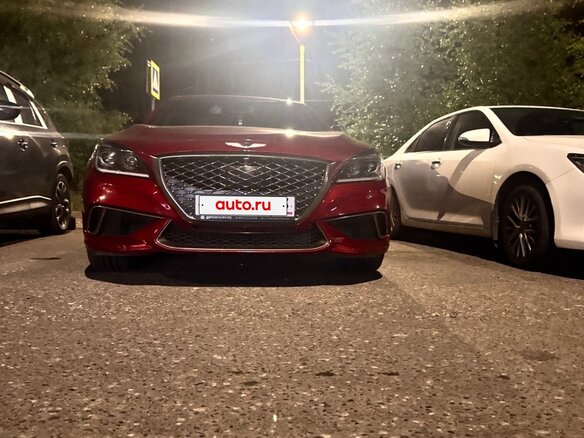 2019 Genesis G80 I, красный, 2900000 рублей - вид 1