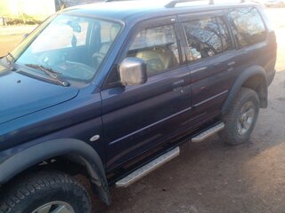 2005 Mitsubishi Pajero Sport I Рестайлинг, синий, 700000 рублей, вид 3