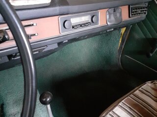 1974 Volkswagen Passat (FY) B1, жёлтый, 500000 рублей, вид 4