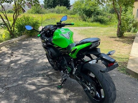2019 Kawasaki Ninja 650, зелёный, 750000 рублей, вид 3