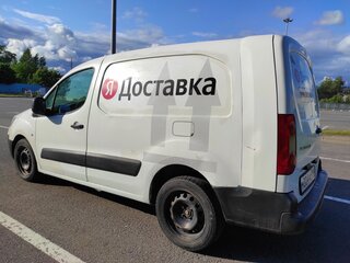 2011 Peugeot Partner II, белый, 520000 рублей, вид 3