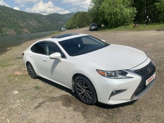 2015 Lexus ES 250 VI Рестайлинг, белый, 3050000 рублей, вид 2