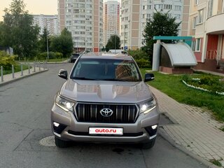 2021 Toyota Land Cruiser Prado 150 Series Рестайлинг 3, коричневый, 8000000 рублей, вид 2