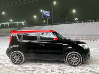 2017 Kia Soul II Рестайлинг, красный, 1750000 рублей, вид 3