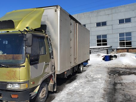 1993 Hino Series 500 (Ranger), зелёный, 1000000 рублей, вид 1