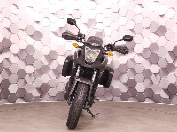 2015 Honda NC 750X, серый, 677000 рублей - вид 4