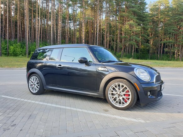 2009 Mini Clubman John Cooper Works I, чёрный - вид 3