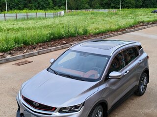 2023 Geely Coolray I, серебристый, 2050000 рублей, вид 2