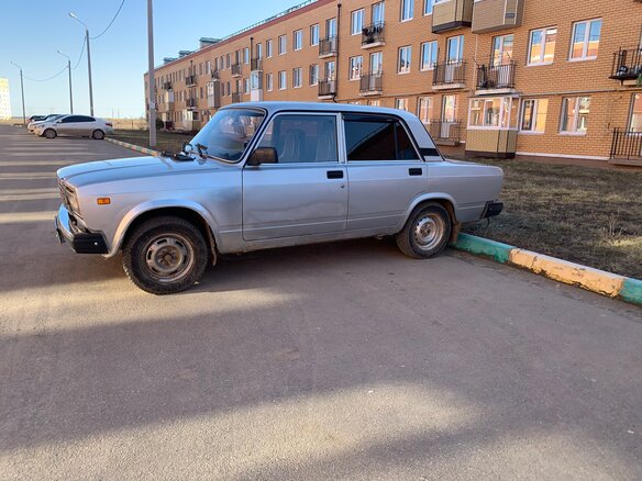 2010 Lada (ВАЗ) 2107, серебристый, 140000 рублей - вид 17