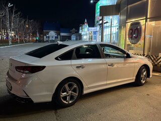 2018 Hyundai Sonata VII (LF) Рестайлинг, белый, 1730000 рублей, вид 3