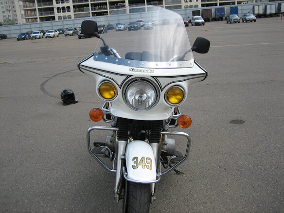 1998 Kawasaki KZ 1000, белый, 1200000 рублей - вид 4