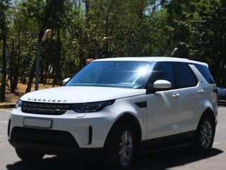 2017 Land Rover Discovery V, белый, 4500000 рублей, вид 1