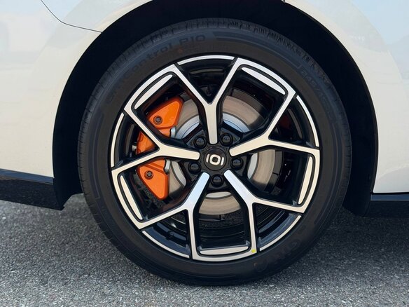 2026 Changan Qiyuan A06 28.39 kWh, серебристый, 2549990 рублей - вид 16