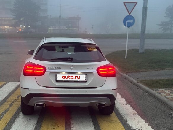 2017 Mercedes-Benz GLA 250 I (X156) Рестайлинг, белый, 2100000 рублей - вид 12