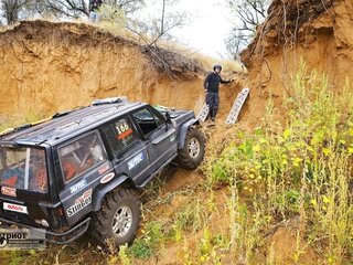 1991 Jeep Cherokee II (XJ), чёрный, 550000 рублей, вид 5